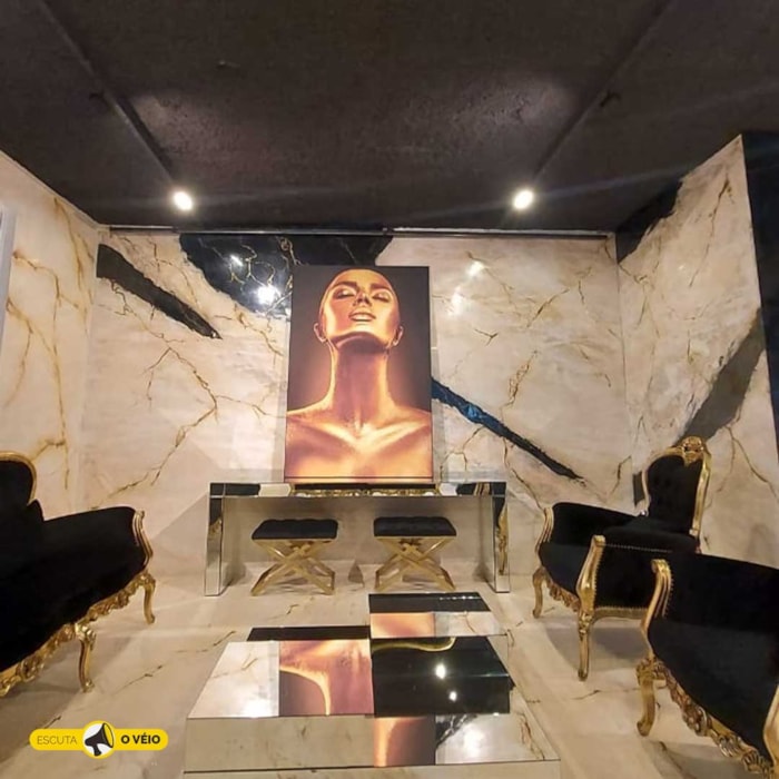 -1f515691-f4ad-46a9-9a1e-1011853f8b3d