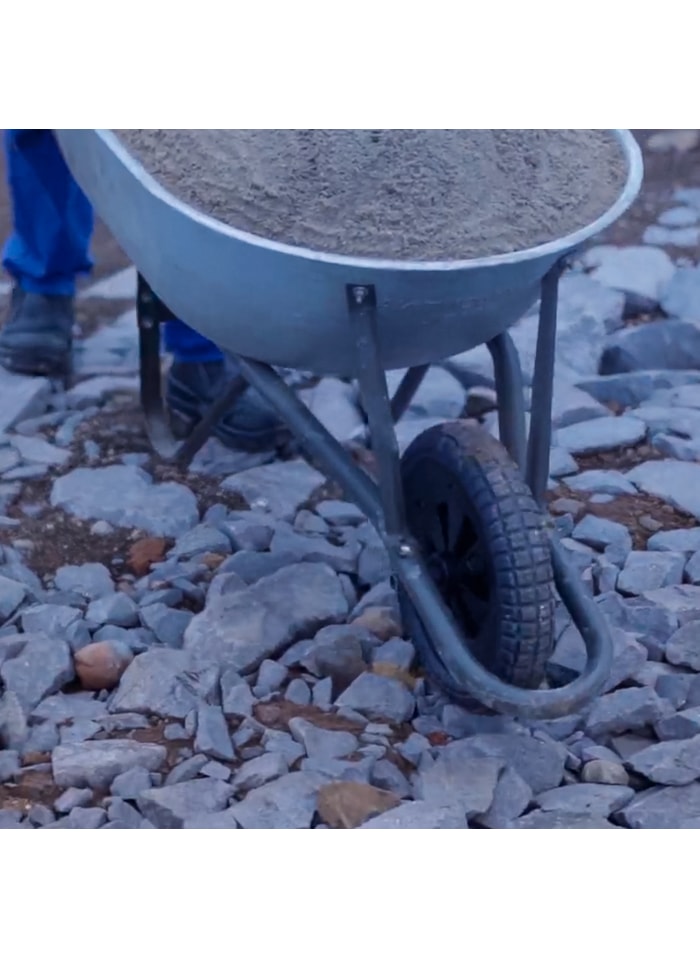 Roda para Carrinho de Mão Eixo Curto S/ Câmara 1