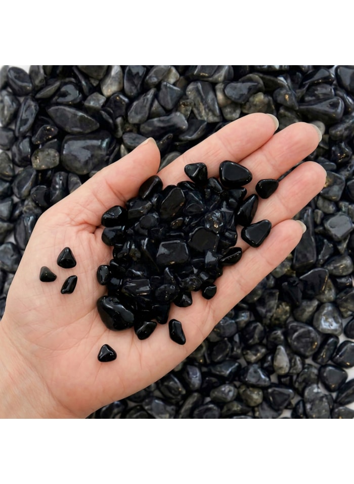Saco de Pedras Hold Stone Garden Seixo Para Jardim Gema Negra 25KG